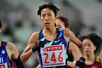 Hitomi Niiya on the way to the Japanese national 10,000m record in Osaka (Getty Images)