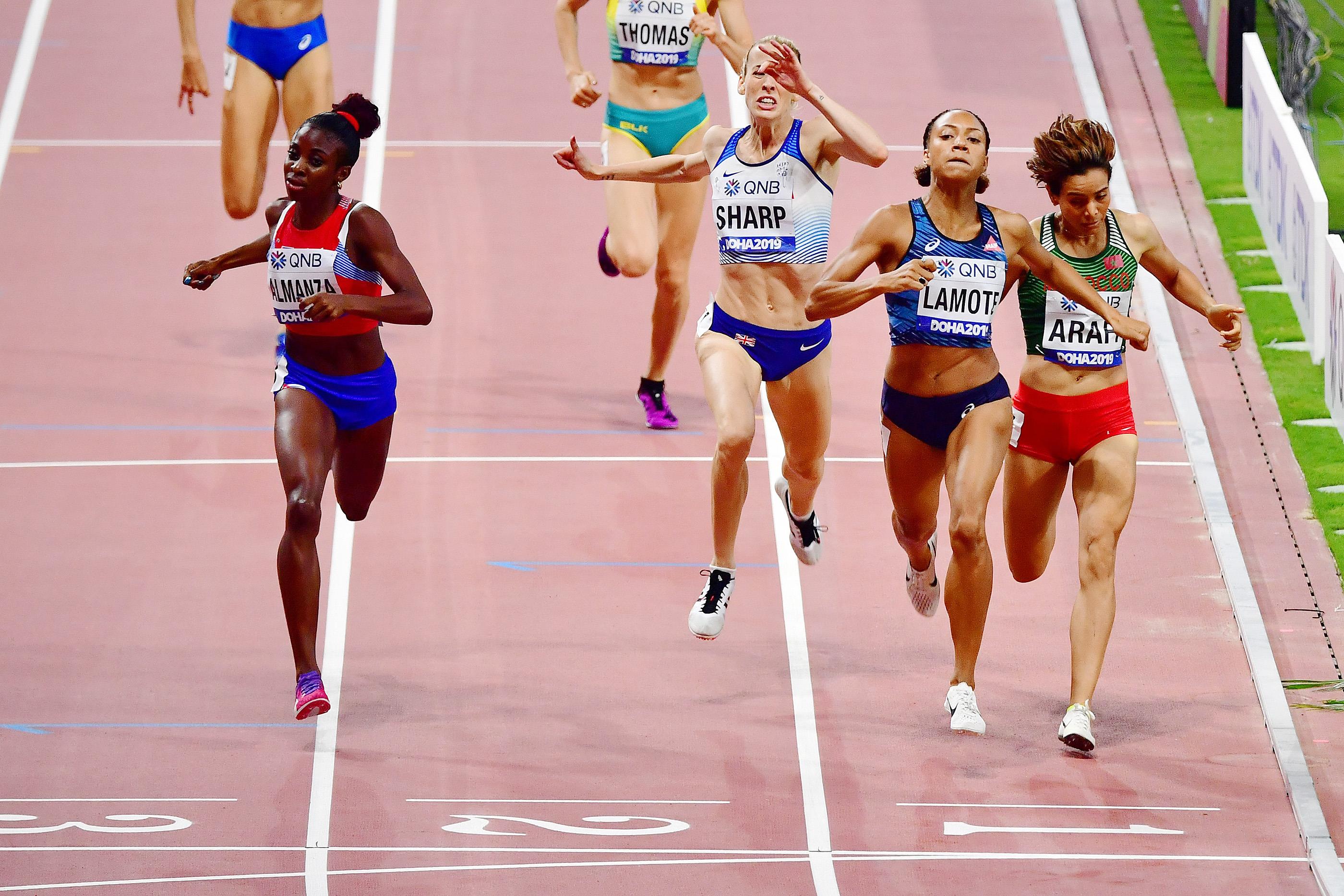 Renelle Lamote wins her 800m heat at the World Championships (AFP / Getty Images)