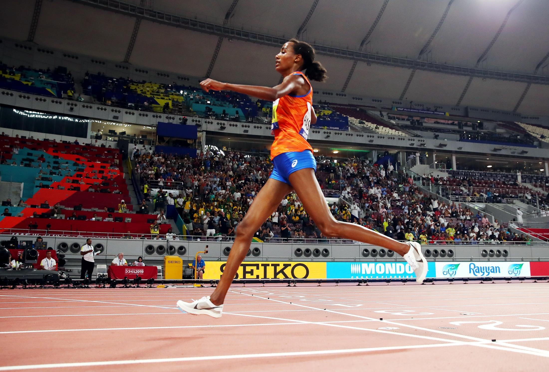 Sifan Hassan wins the 10,000m at the IAAF World Athletics Championships Doha 2019 (Getty Images)