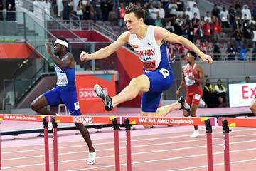 Karsten Warholm on his way to winning the 400m hurdles at the IAAF World Athletics Championships Doha 2019 (AFP / Getty Images)