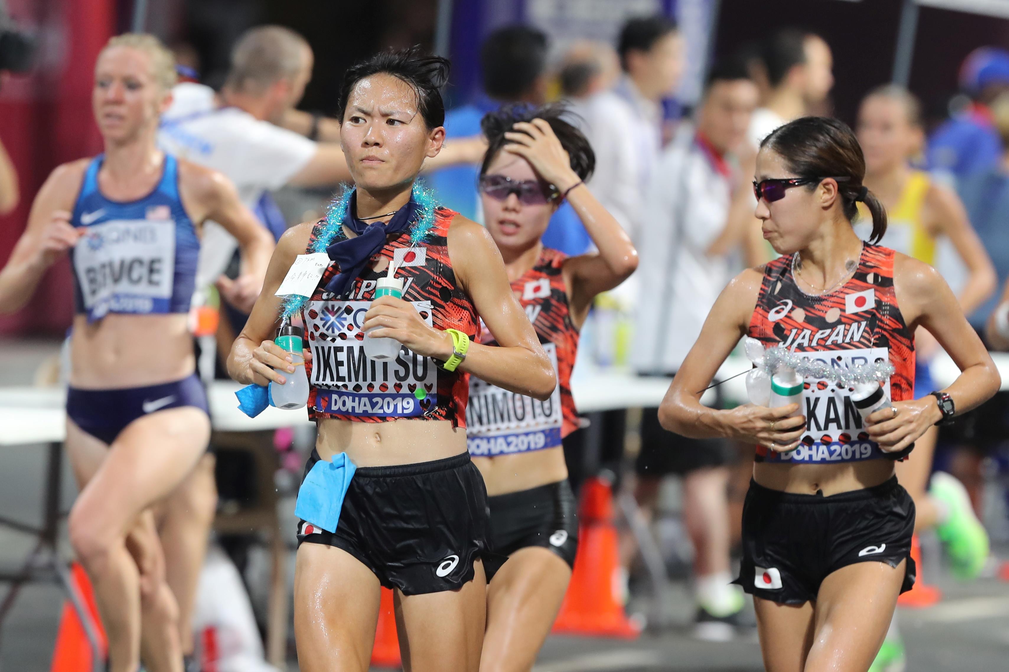 Japanese marathoners Ayano Ikemitsu, Mizuki Tanimoto and Madoka Nakano in Doha (Getty Images)